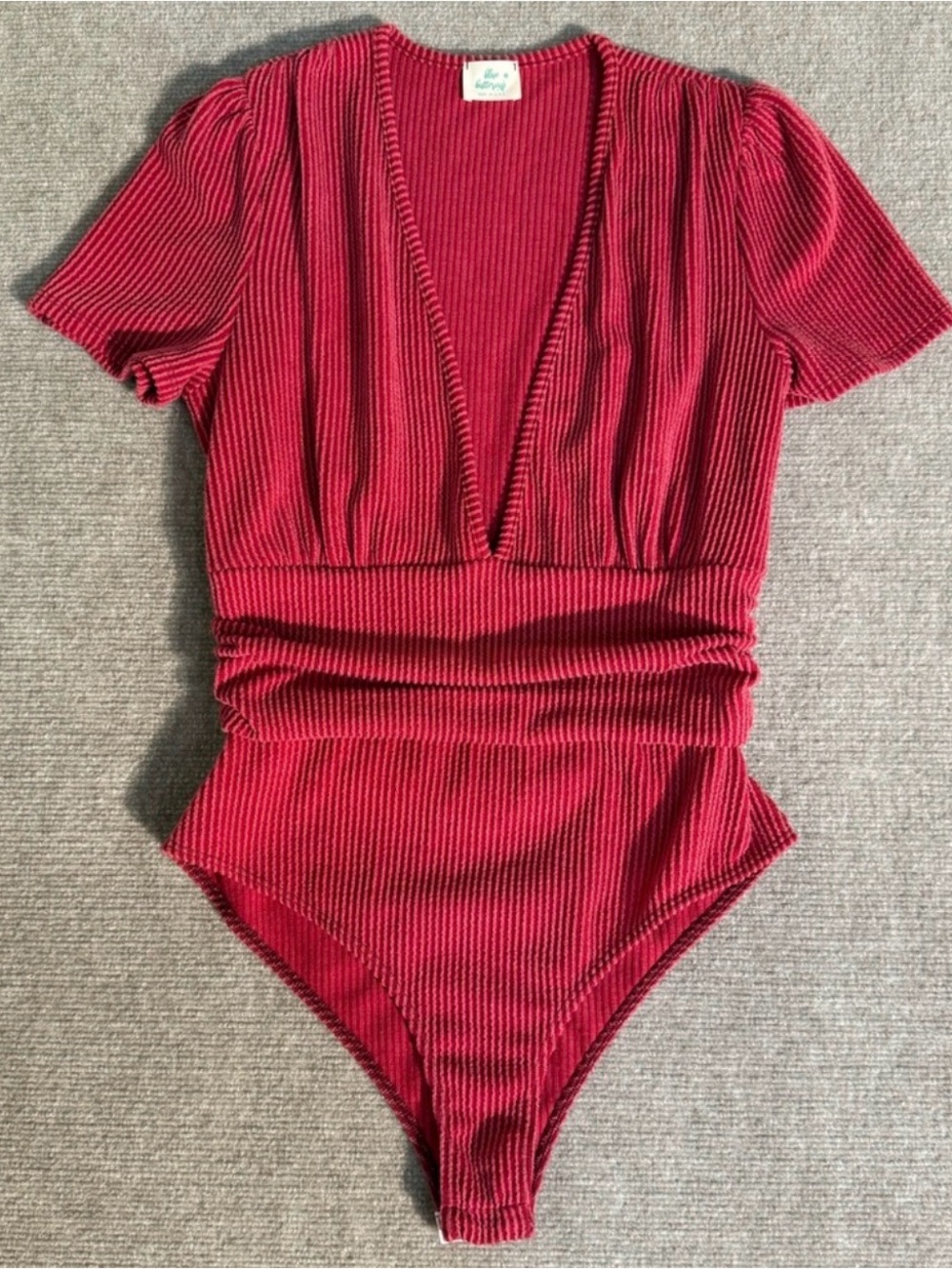 Red Ribbed Deep V Blue Buttercup Bodysuit with Puff Sleeves, Size Medium
